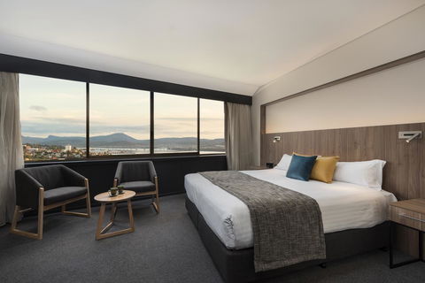 Wrest Point - Kingaroy Accommodation 14