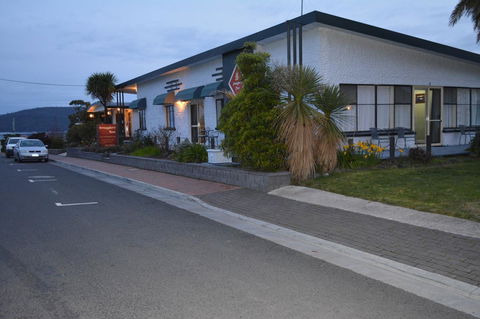 Smugglers Rest Apartments Dover - Kingaroy Accommodation 4