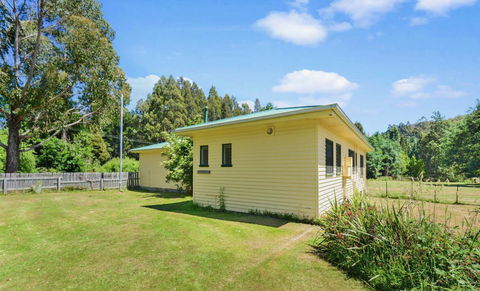 Giants Table And Cottages - Kingaroy Accommodation 14