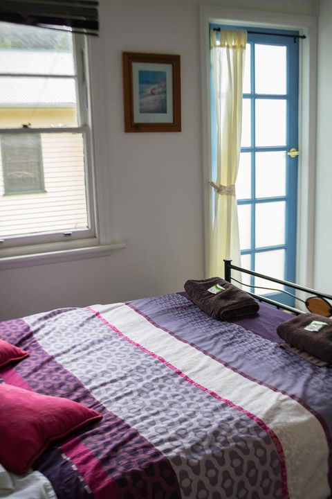 Giants Table And Cottages - Kingaroy Accommodation 15