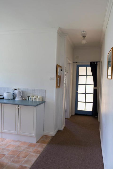 Giants Table And Cottages - Kingaroy Accommodation 19