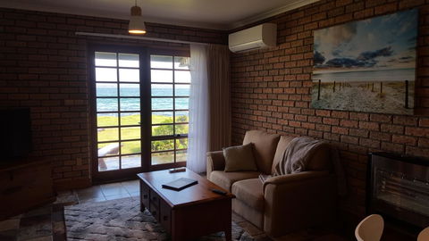 Stanley Village Waterfront Accommodation - Kingaroy Accommodation 2