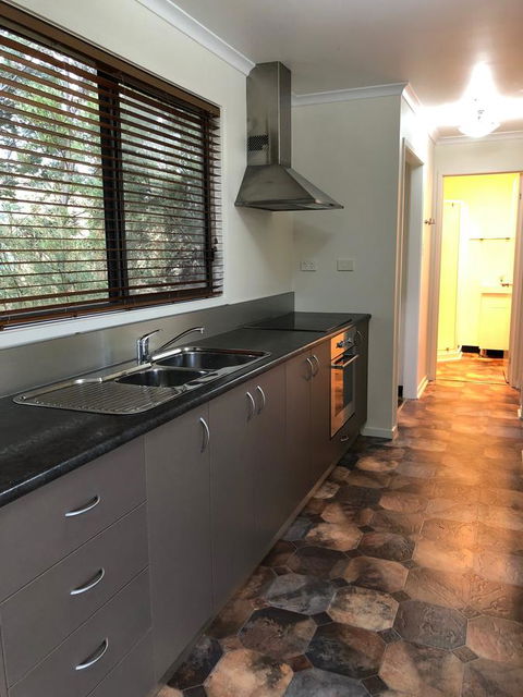 Convict Beach House - Kingaroy Accommodation 16