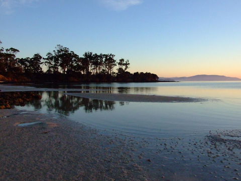 Convict Beach House - Kingaroy Accommodation 0