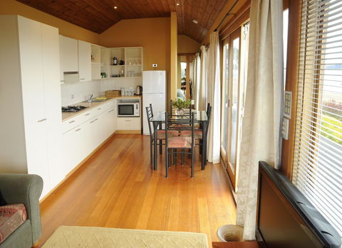 The Boat Shed - Kingaroy Accommodation 7