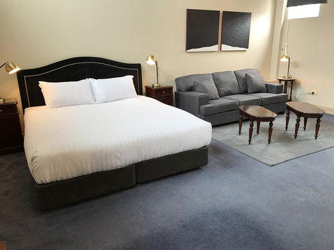The Macquarie Hobart - Kingaroy Accommodation 6