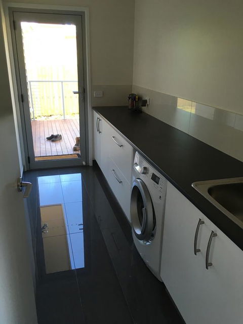 Couples Getaway On Bruny Island - Kingaroy Accommodation 2