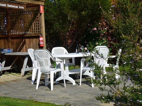 Castaway Holiday Apartments - Kingaroy Accommodation 29