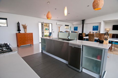 Sunset Bay Escape - Kingaroy Accommodation 41