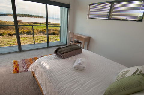 Sunset Bay Escape - Kingaroy Accommodation 44