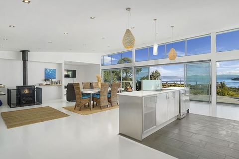 Sunset Bay Escape - Kingaroy Accommodation 21