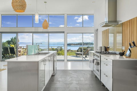 Sunset Bay Escape - Kingaroy Accommodation 22