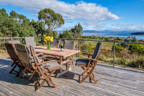 Sunset Bay Escape - Kingaroy Accommodation 23