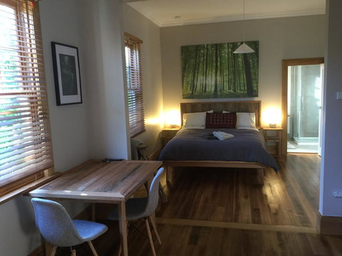 The Station House - Kingaroy Accommodation 13