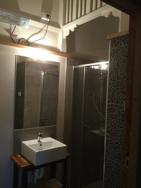 The Station House - Kingaroy Accommodation 9