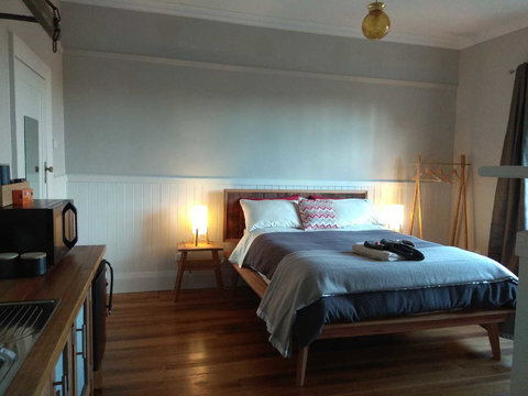 The Station House - Kingaroy Accommodation 8