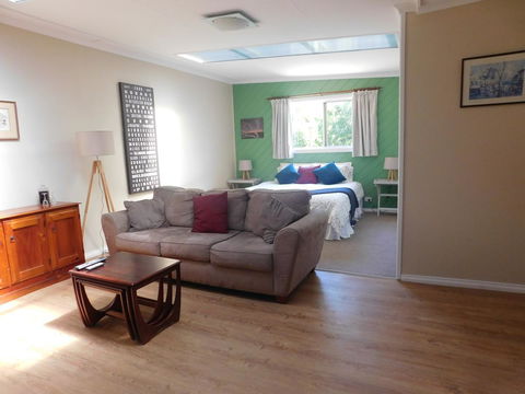 Amble\'a\'While On Tamar - Kingaroy Accommodation 0