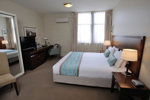 Launceston Central Apartment Hotel Official - Kingaroy Accommodation 28