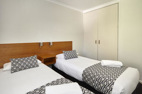 Elphin Serviced Apartments - Kingaroy Accommodation 24