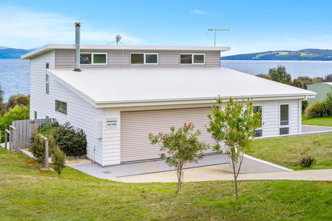 Manfield Seaside Bruny Island - Kingaroy Accommodation 10