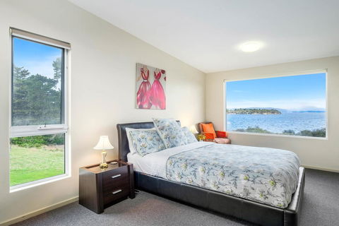 Manfield Seaside Bruny Island - Kingaroy Accommodation 1