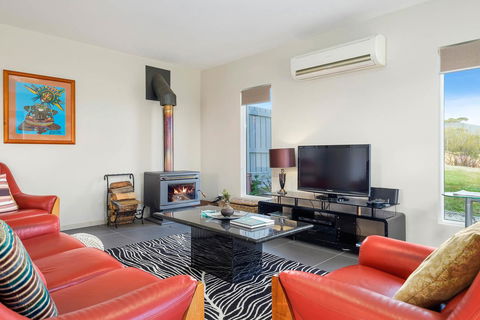 Manfield Seaside Bruny Island - Kingaroy Accommodation 3