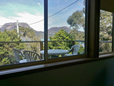 Freycinet Sanctuary 5 - Kingaroy Accommodation 9