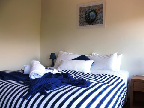 Freycinet Sanctuary 5 - Kingaroy Accommodation 6