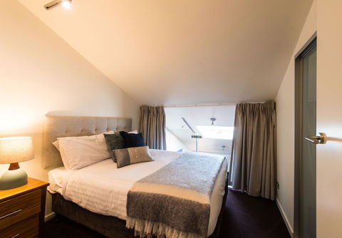 Sullivans Cove Apartments - Kingaroy Accommodation 20
