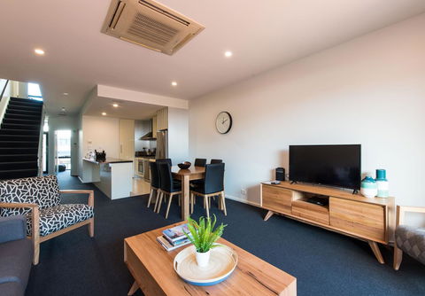 Sullivans Cove Apartments - Kingaroy Accommodation 33