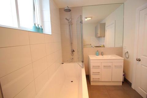 Trinity Hill Apartments - Kingaroy Accommodation 22