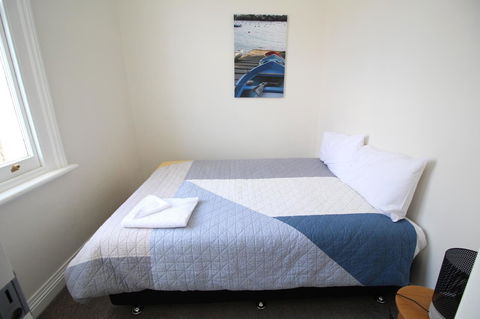 Trinity Hill Apartments - Kingaroy Accommodation 16