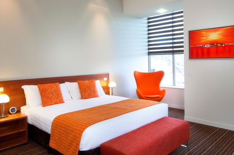 Mantra Charles Hotel - Kingaroy Accommodation 1