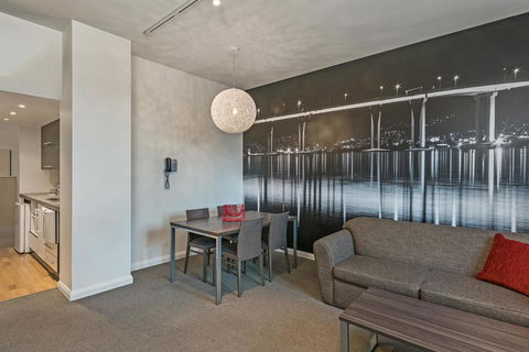 Mantra One Sandy Bay Road - Kingaroy Accommodation 8