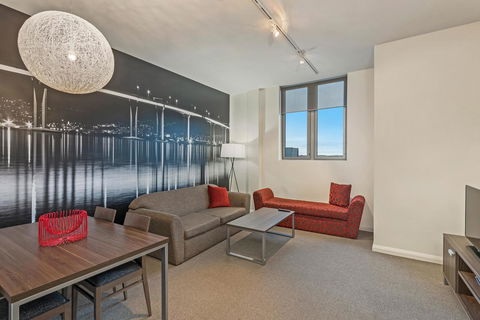 Mantra One Sandy Bay Road - Kingaroy Accommodation 3