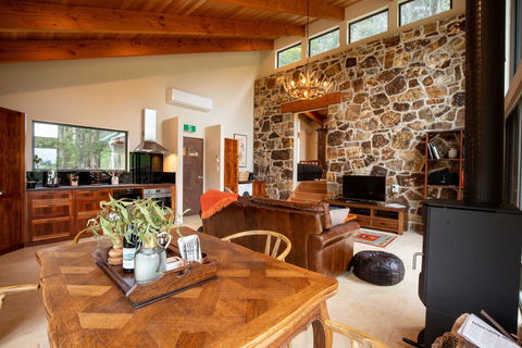 Adventure Bay Retreat Bruny Island - Kingaroy Accommodation 22
