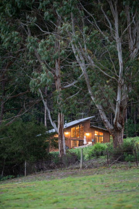 Adventure Bay Retreat Bruny Island - Kingaroy Accommodation 5