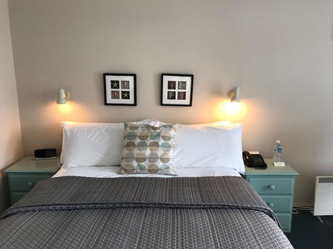 The Waterfront Wynyard - Kingaroy Accommodation 29