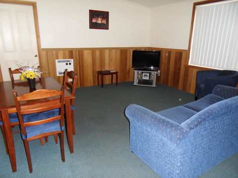 Driftwood Strahan Villas - Kingaroy Accommodation 16