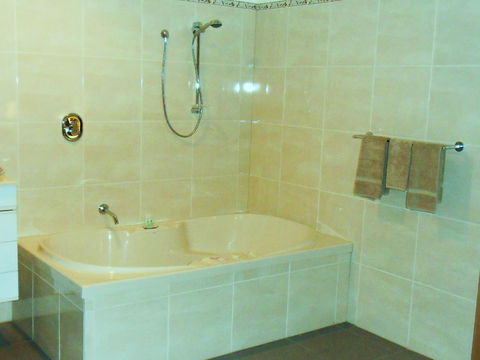 Driftwood Strahan Villas - Kingaroy Accommodation 18
