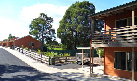 Driftwood Strahan Villas - Kingaroy Accommodation 3
