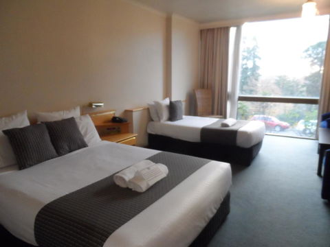 Commodore Regent - Kingaroy Accommodation 41
