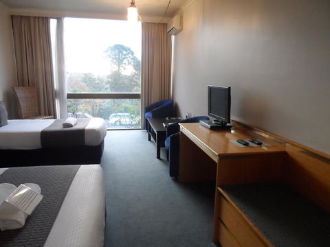 Commodore Regent - Kingaroy Accommodation 42