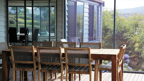 SEA EAGLE COTTAGE Amazing Views Of Bay Of Fires - Kingaroy Accommodation 19