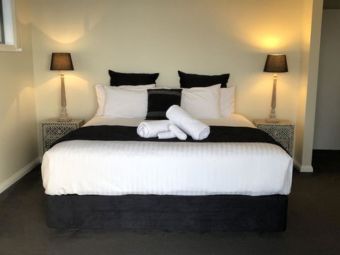 SEA EAGLE COTTAGE Amazing Views Of Bay Of Fires - Kingaroy Accommodation 4