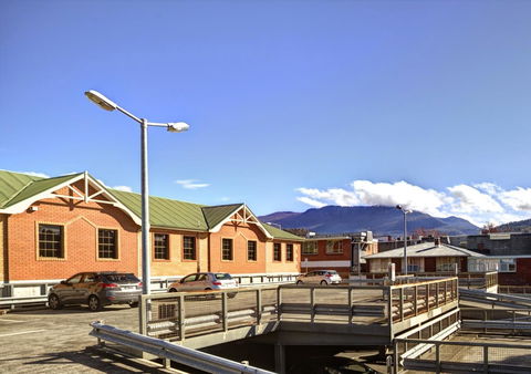 Mayfair Plaza Motel And Apartments - Kingaroy Accommodation 3