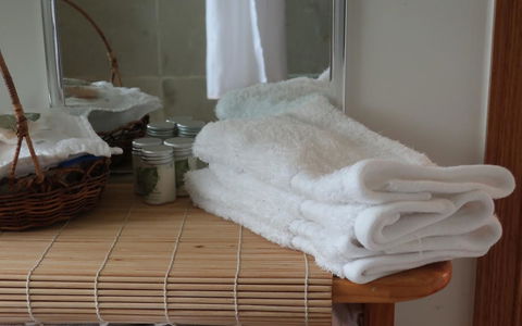 Cherry Top Farmstay - Boutique Eco Village - Kingaroy Accommodation 2