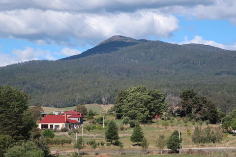 Cherry Top Farmstay - Boutique Eco Village - Kingaroy Accommodation 4