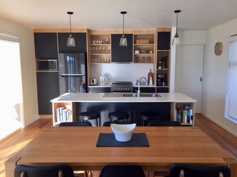 Beach House XIV - Kingaroy Accommodation 4
