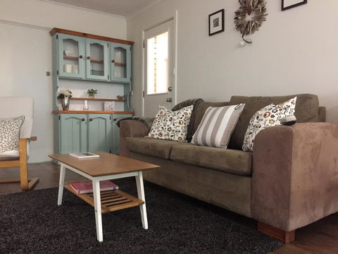 Driftwood-Cottage - Kingaroy Accommodation 5